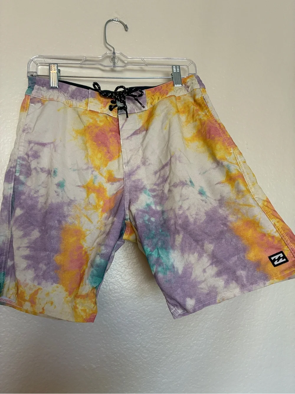 Billabong Men's Tie-Dye Swim Trunks Purple, Yellow & Teal Size 28 Lo Tide Beach